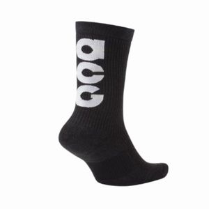 nike acg crew socks
